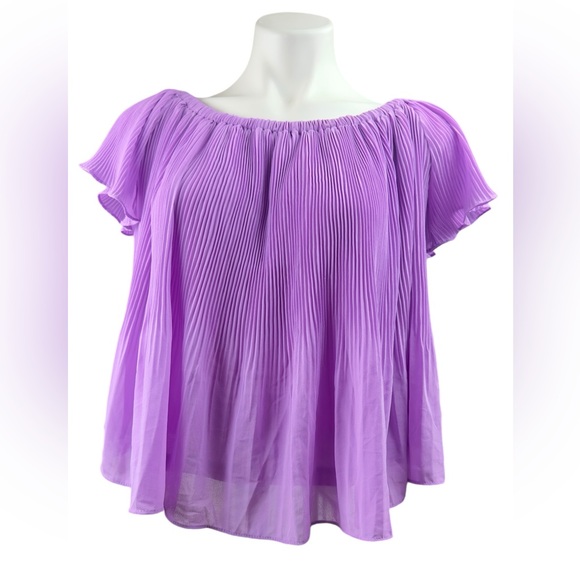 Women's Purple Pleated Blouse - Picture 4 of 11